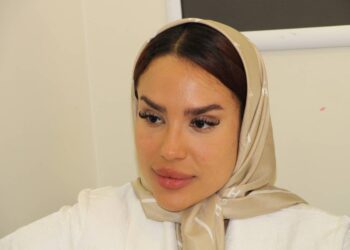 طراحی لباس یک هنر خلاقانه و نوآورانه است