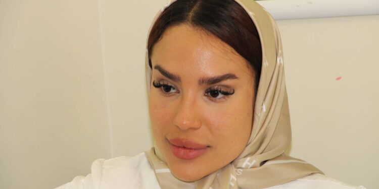 طراحی لباس یک هنر خلاقانه و نوآورانه است