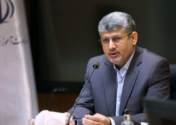تدریس معلمان بازنشسته در مدارس غیردولتی آزاد است؟ شرط بازنشستگی کارکنان چیست؟