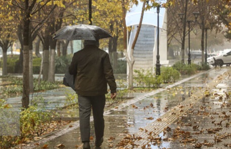 پیشبینی هواشناسی خراسان رضوی؛ بارش باران و کاهش دما از یکشنبه ۳ آبان